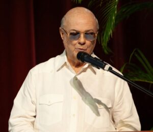 Ex Presidente de la República Hipólito Mejía Dominguez